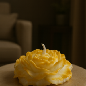 Vela Flor Baja Blanco y Amarillo artesanal de Luz de Costa